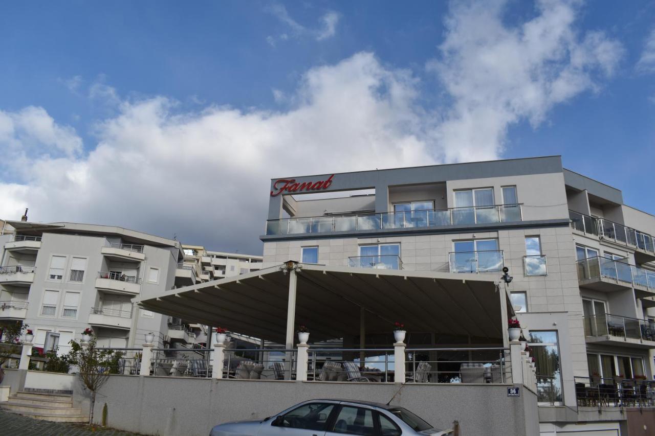 Apartment Alfa Split Exteriör bild
