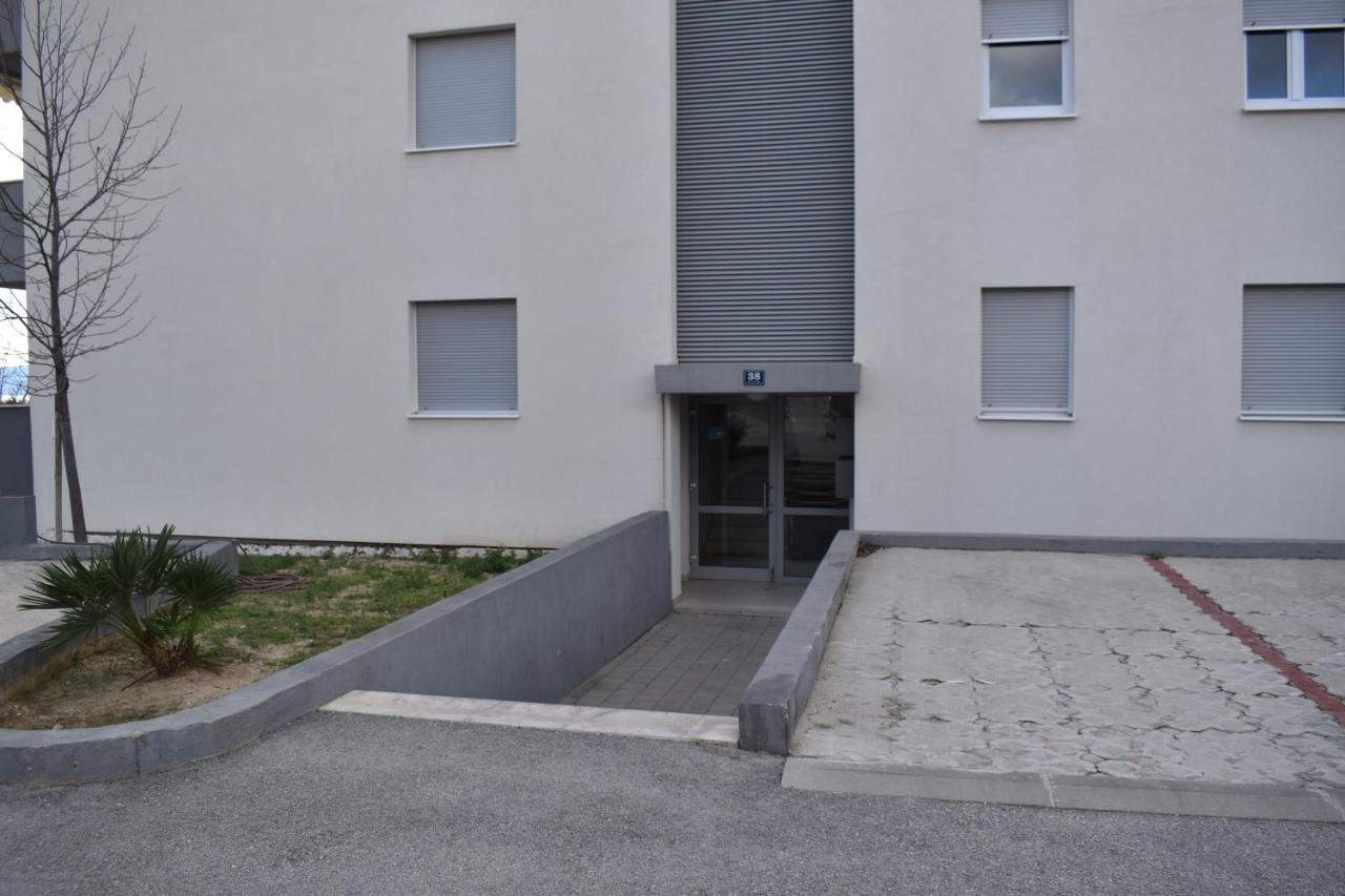 Apartment Alfa Split Exteriör bild